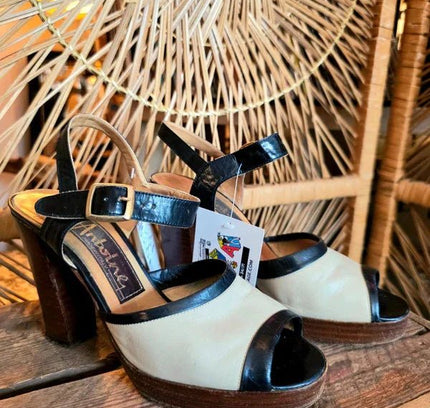 Vintage 60's/ 70's Sandal Shoes - Yatva