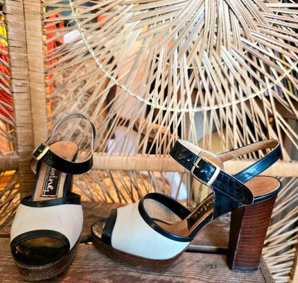 Vintage 60's/ 70's Sandal Shoes - Yatva