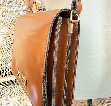 Vintage 60's / 70's Shoulder Bag - Yatva