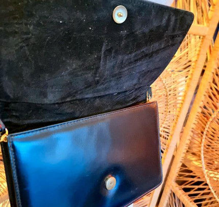 Vintage 60's/ 70's Shoulder Bag - Yatva