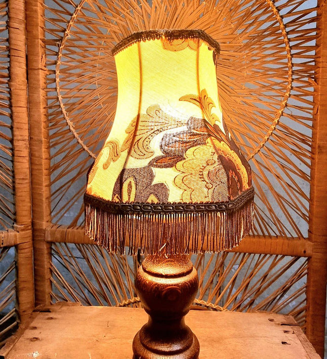 Vintage 60's / 70's Table Lamp - Yatva