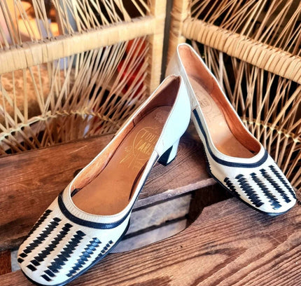 Vintage 60s / 70s Tout Paris Shoes - Yatva