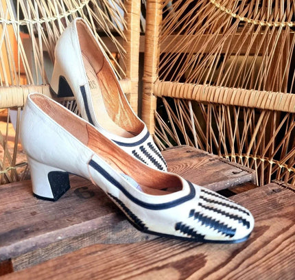 Vintage 60s / 70s Tout Paris Shoes - Yatva