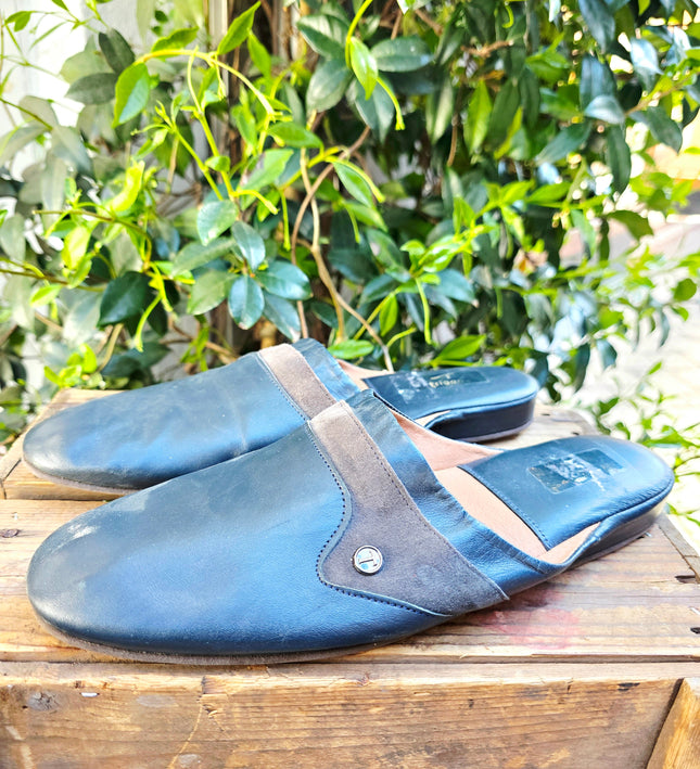 Vintage 60s / 70s Trigono Men’s Leather & Suede Mules Slippers - Yatva