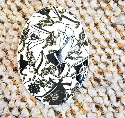 Vintage 60's Brooch - Yatva