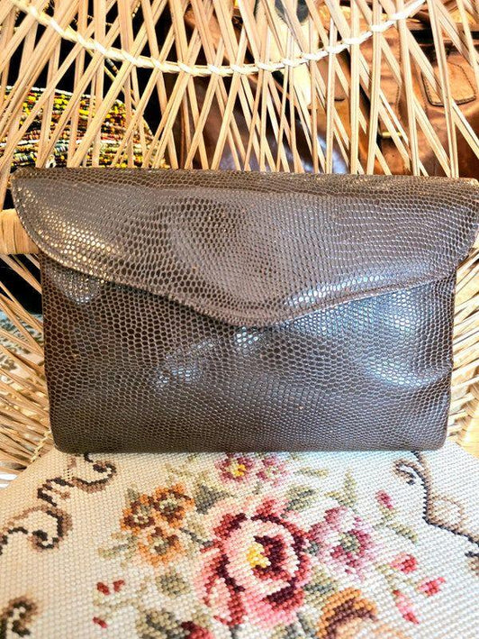 Vintage 60's Clutch - Yatva