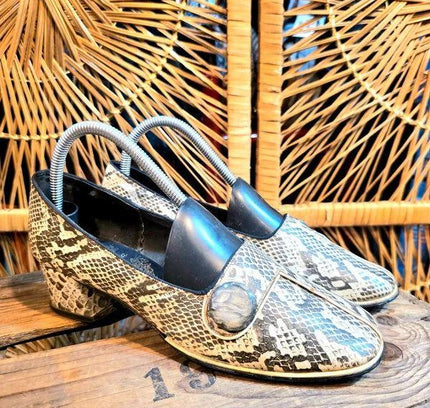Vintage 60s Eleganza Slip on Shoes - Yatva