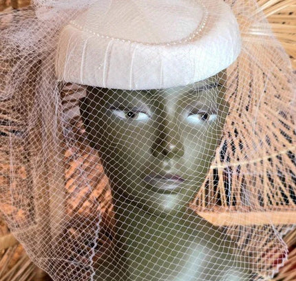 Vintage 60's Fascinator Hat With Veil - Yatva