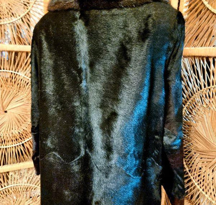 Vintage 60's Pelsen Louisa Coat - Yatva