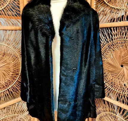 Vintage 60's Pelsen Louisa Coat - Yatva