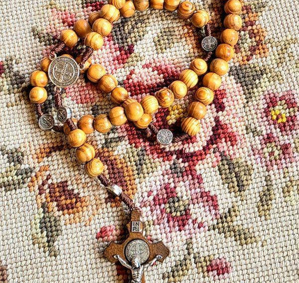 Vintage 60's Rosary Beads - Yatva