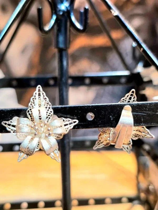 Vintage 60's Silver Filigree Clip - On Earring - Yatva
