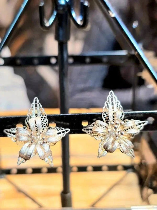 Vintage 60's Silver Filigree Clip - On Earring - Yatva