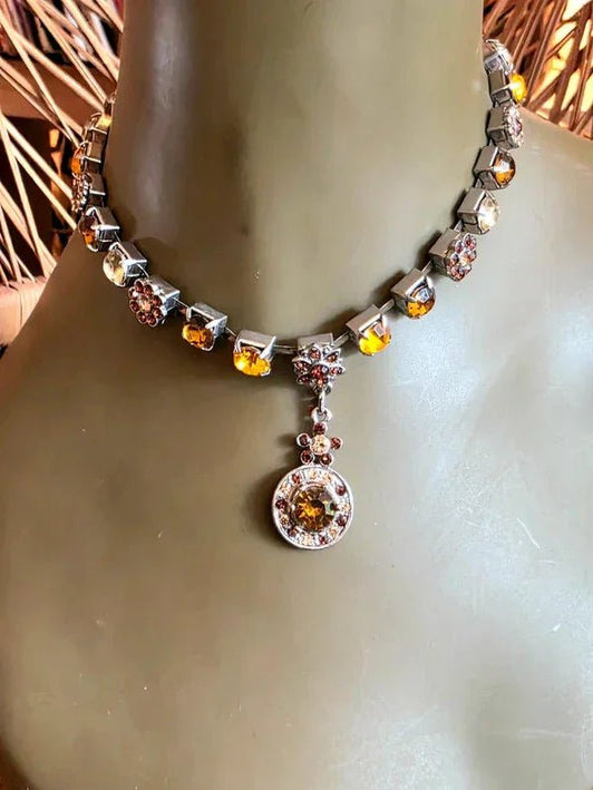 Vintage 60's Statement Necklace - Yatva