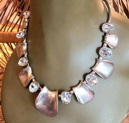 Vintage 60's Statement Necklace - Yatva