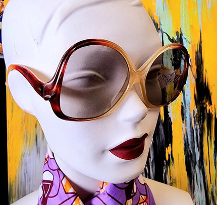 Vintage 60's Sunglasses - Yatva