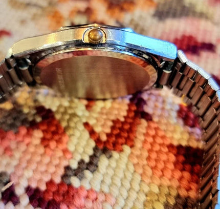 Vintage 60's Velona Quartz Watch - Yatva