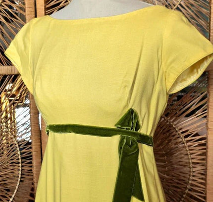 Vintage 60s/70s Priscilla Of Boston Empire Waist Dress - Yatva