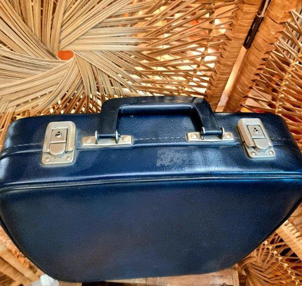 Vintage 60's/70's Suitcase - Yatva