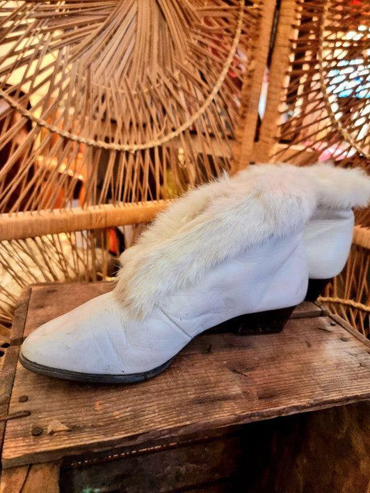 Vintage 70s / 80s Ara Ankle Boots - Yatva