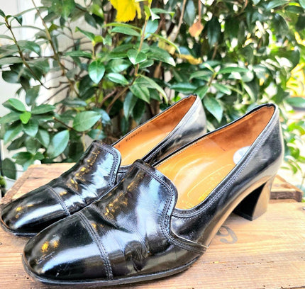 Vintage 70's / 80's Bally Suisse Heel Shoes - Yatva