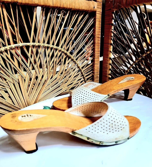 Vintage 70s / 80s Clog Mules Shoes - Yatva