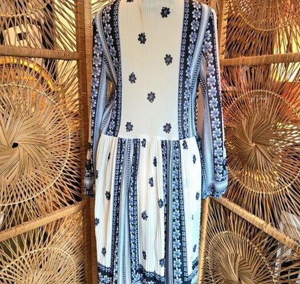 Vintage 70's / 80's Dress - Yatva