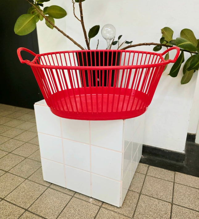 Vintage 70s / 80s Dynaware Slatted Laundry Basket - Yatva