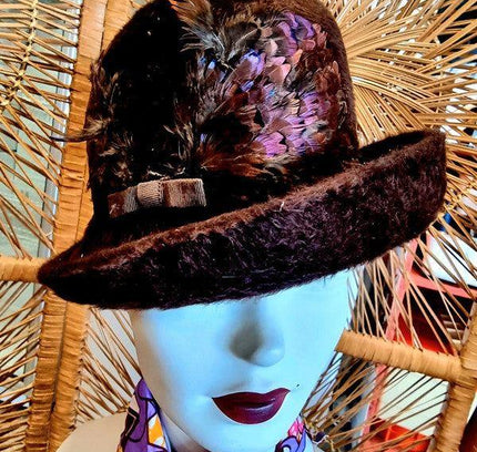 Vintage 70s / 80s Feather Hat - Yatva