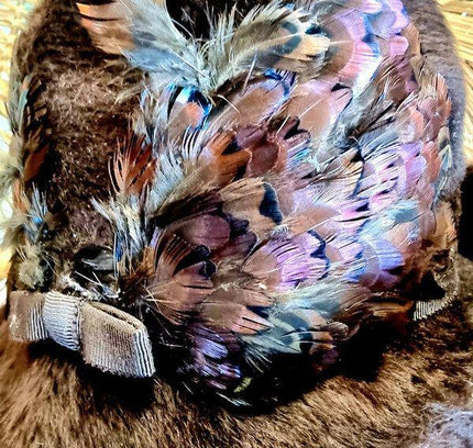 Vintage 70s / 80s Feather Hat - Yatva