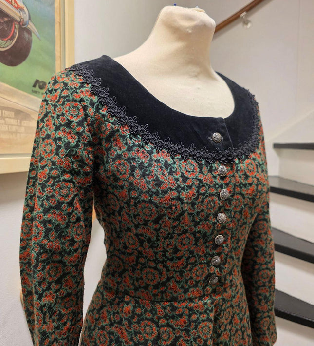 Vintage 70's/ 80's Kasper Traditional German Dress - Yatva
