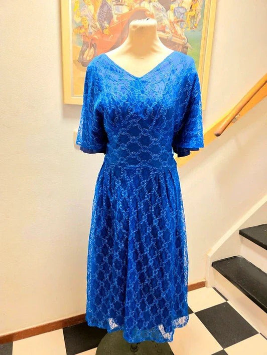 Vintage 70´s / 80´s Lace Flared Sleeves Dress. - Yatva
