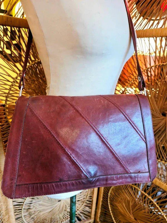 Vintage 70's / 80's Leather Shoulder Bag - Yatva