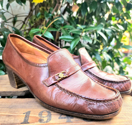 Vintage 70's / 80's Sioux Slip on Moccasin Shoes - Yatva