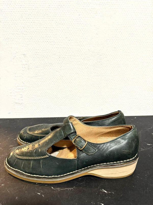 Vintage 70s / 80s Slip ons Shoes - Yatva