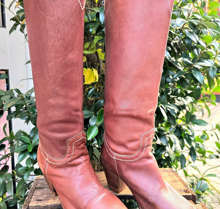 Vintage 70's / 80's Wild Pair Leather Boots - Yatva