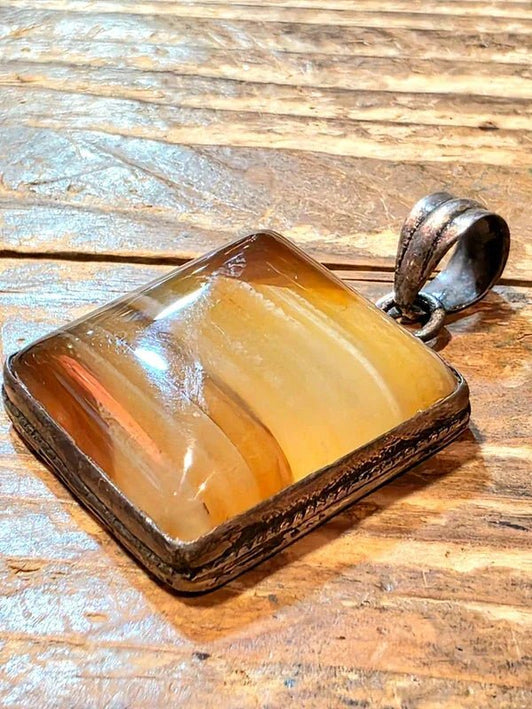 Vintage 70's Agate Pendant - Yatva