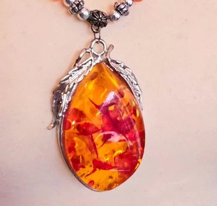 Vintage 70's Amber Necklace - Yatva