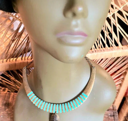 Vintage 70's Bib Statement Necklace - Yatva