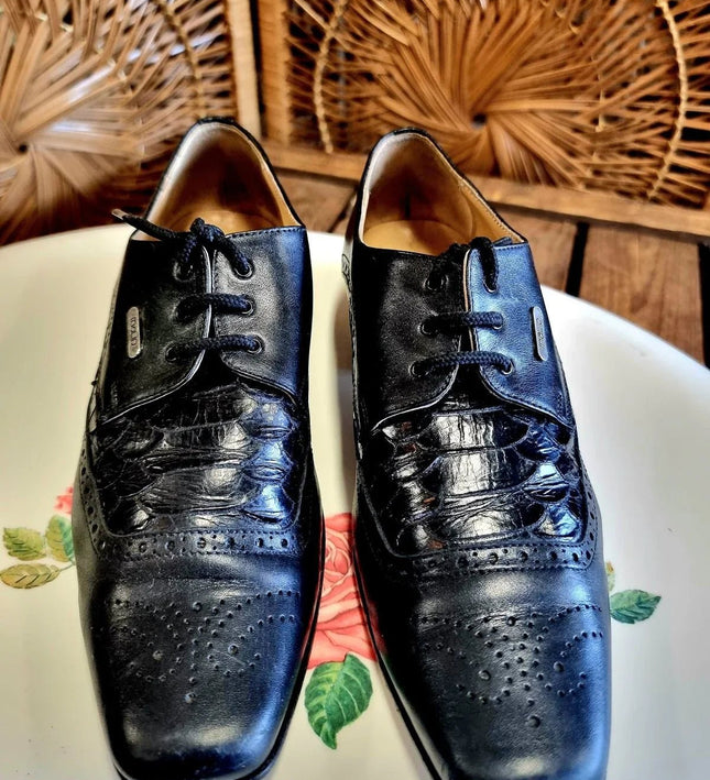 Vintage 70's Brogue Shoes - Yatva