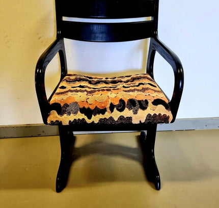 Vintage 70s Chair - Yatva