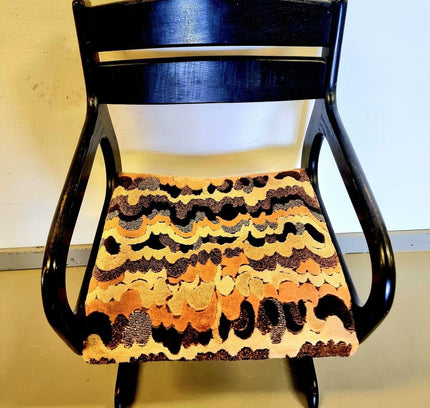 Vintage 70s Chair - Yatva
