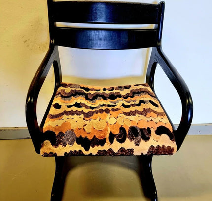 Vintage 70s Chair - Yatva