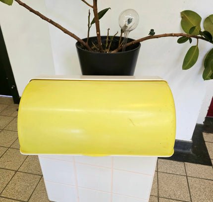 Vintage 70s Curver Holland Plastic Bread Bin - Space - Age Design - Yatva