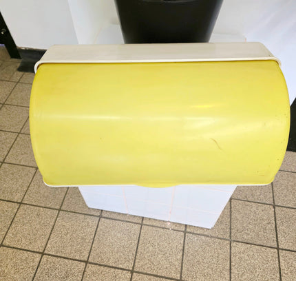 Vintage 70s Curver Holland Plastic Bread Bin - Space - Age Design - Yatva