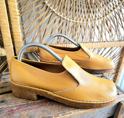 Vintage 70s Deadstock Brand New Made in Italy Loafers - Yatva