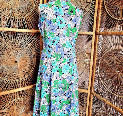 Vintage 70s Floral Dress - Yatva
