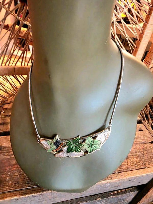 Vintage 70's Floral Pendant Necklace - Yatva