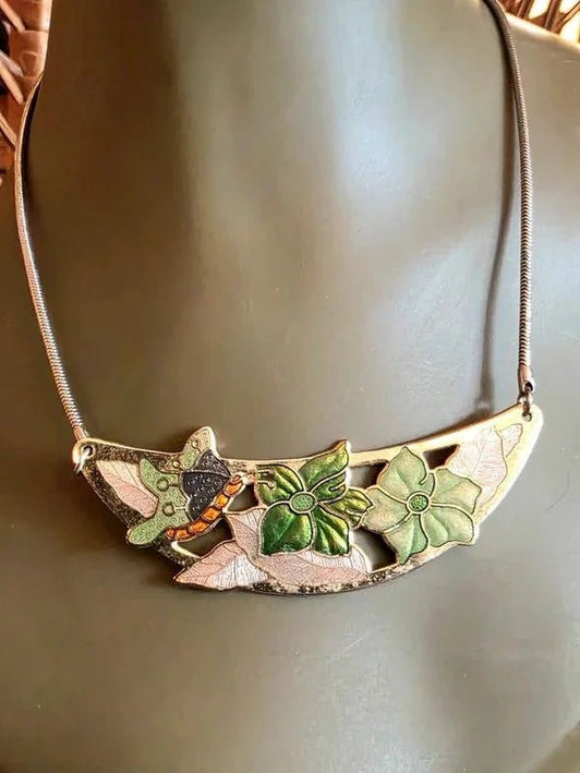 Vintage 70's Floral Pendant Necklace - Yatva
