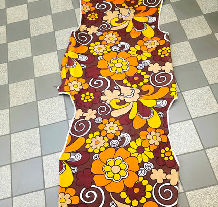Vintage 70s "Flower Power" Sun Lounger Cover – Retro Psychedelic Floral (pair) - Yatva